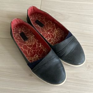 Olukai Leather Dede Olino Slip On